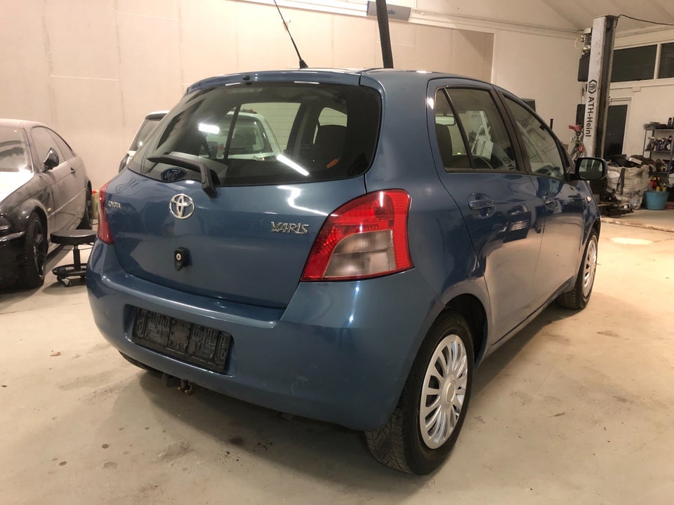 Toyota Yaris 1,3 Sol M/M 5d