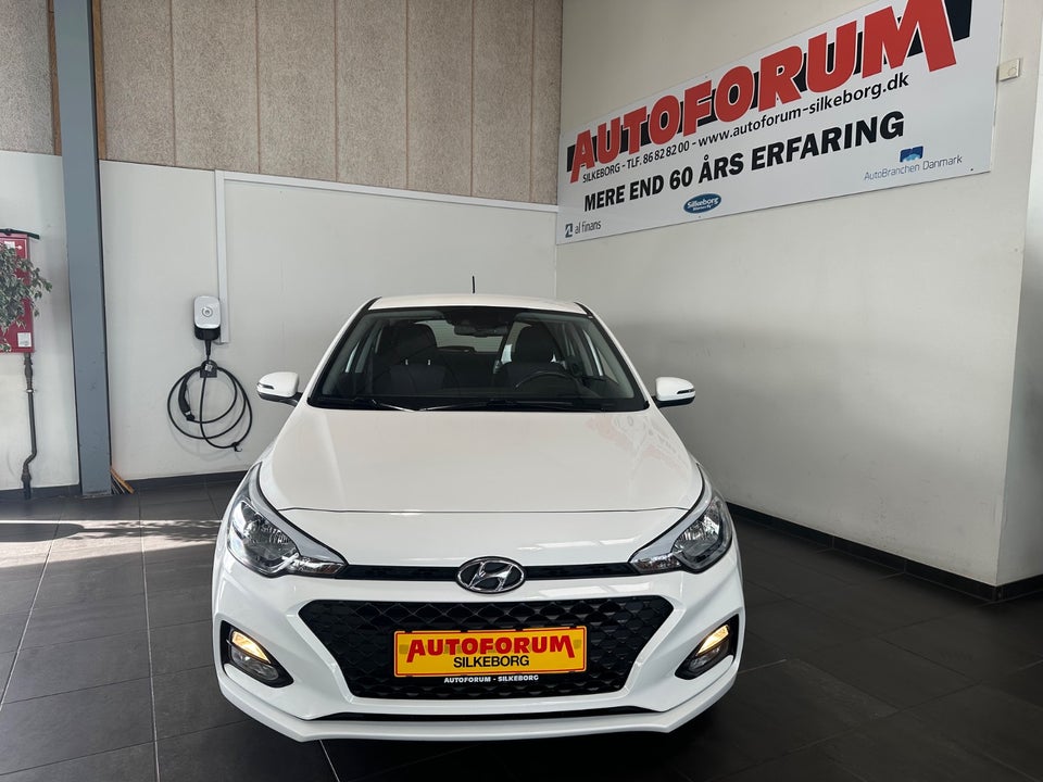 Hyundai i20 1,0 T-GDi Trend DCT Van 5d