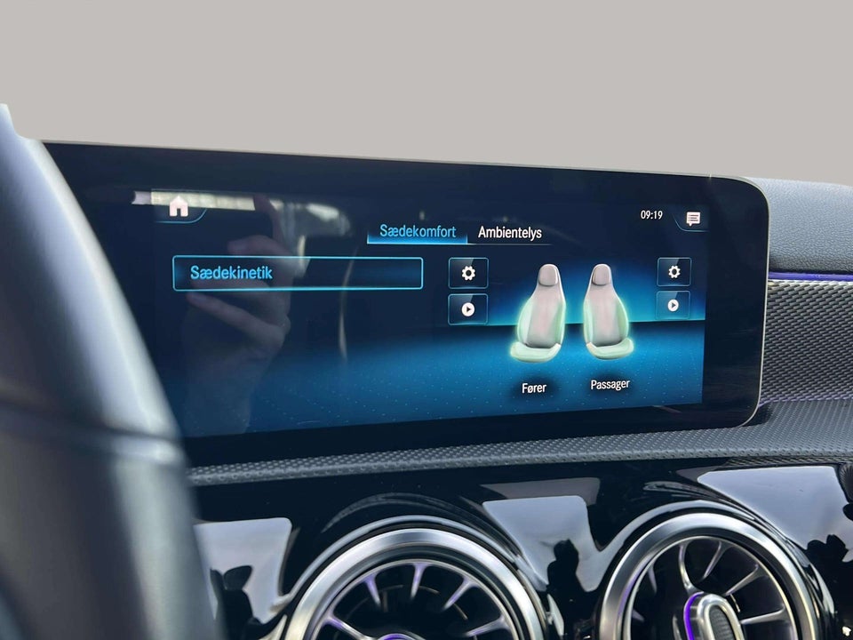 Mercedes A200 1,3 Progressive Line aut. 5d