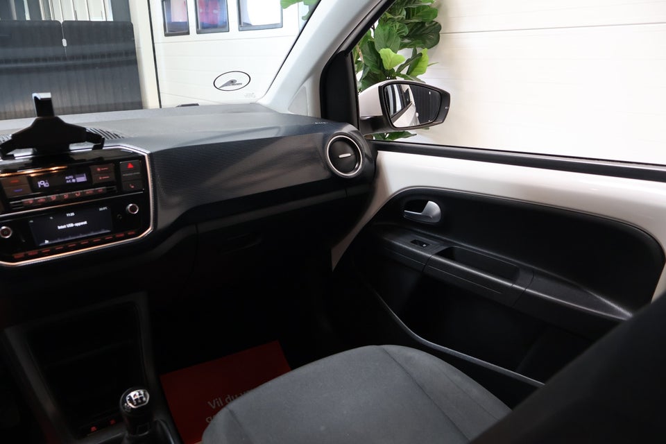 VW Up! 1,0 MPi 60 Move Up! BMT 5d