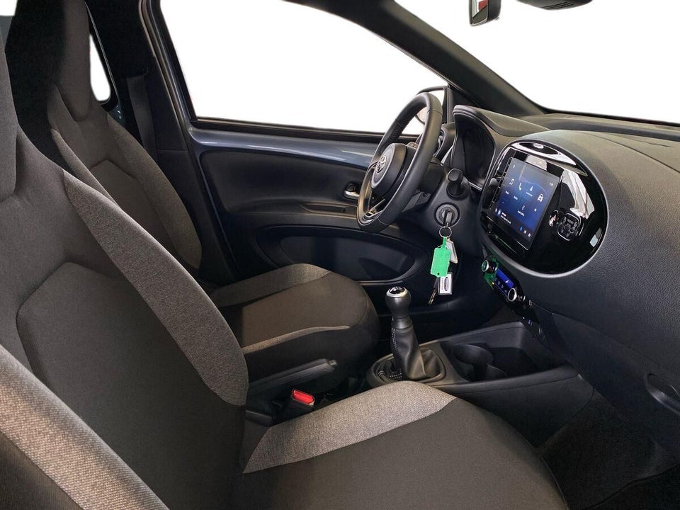 Toyota Aygo X 1,0 Active 5d