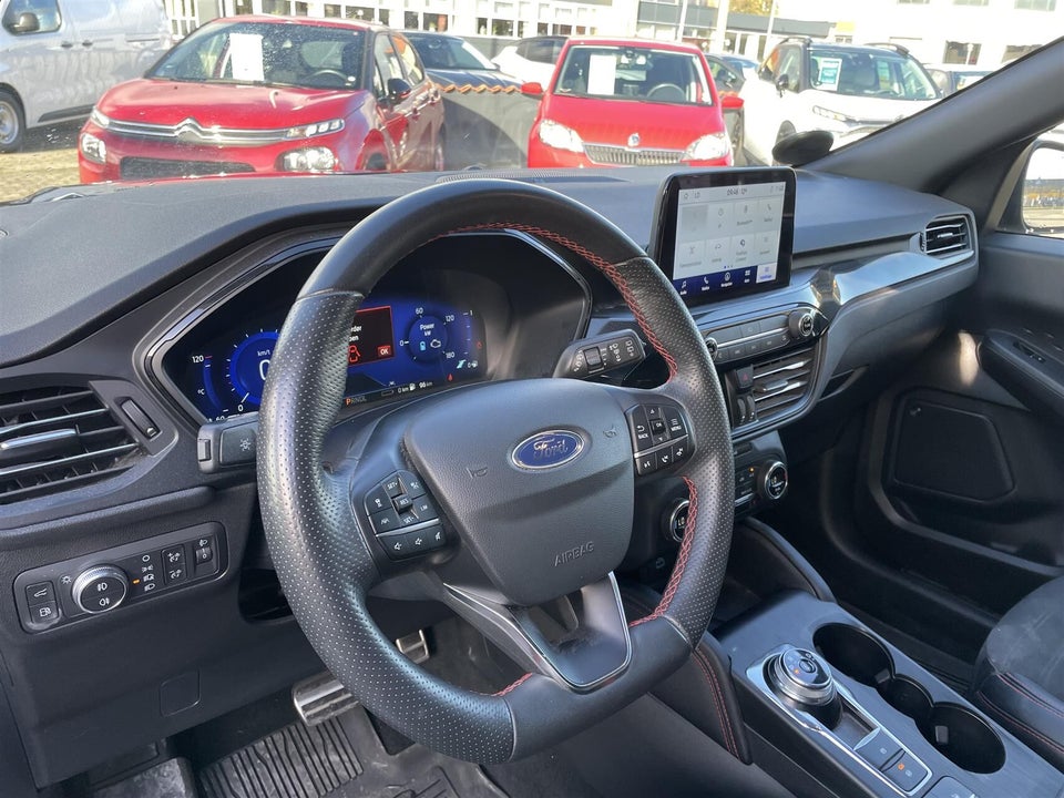 Ford Kuga 2,5 PHEV ST-Line X CVT 5d