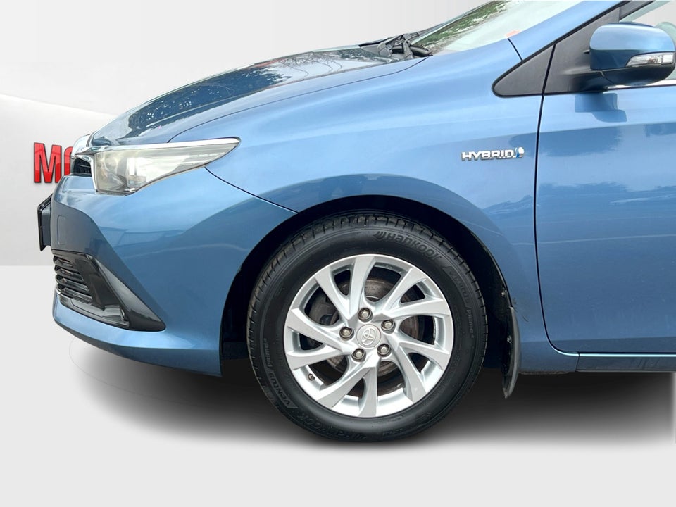 Toyota Auris 1,8 Hybrid H2 Comfort Touring Sports CVT 5d