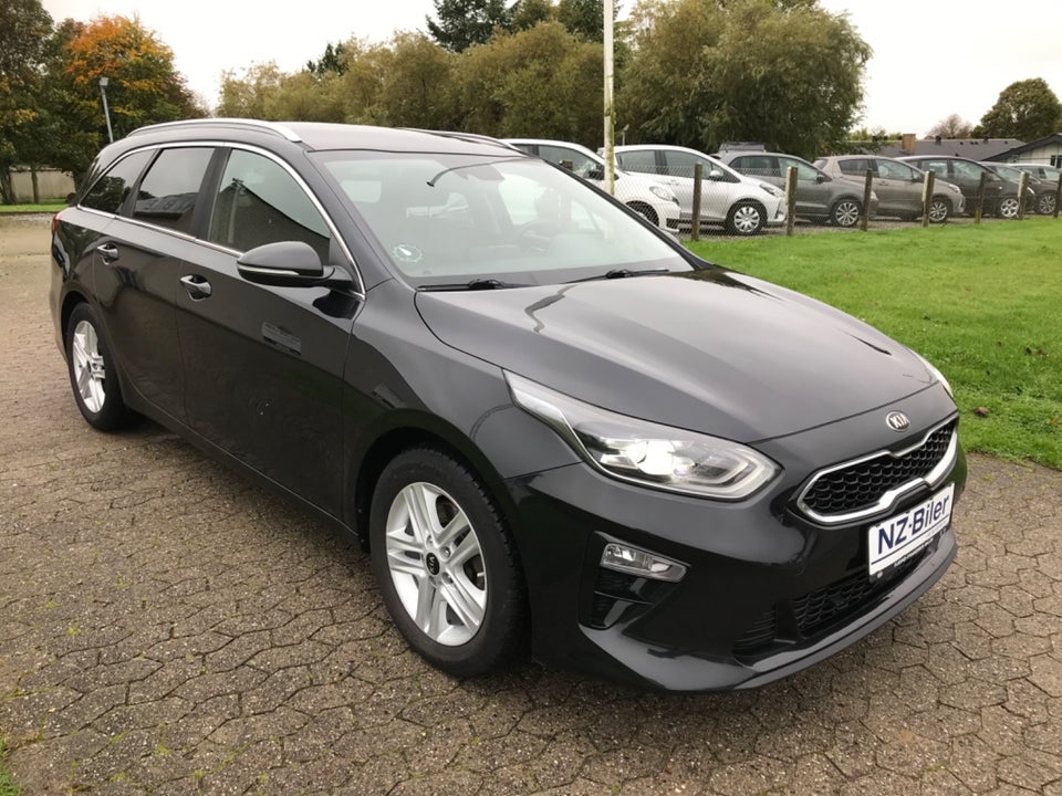 Kia Ceed 1,6 CRDi 136 Intro Edition 5d