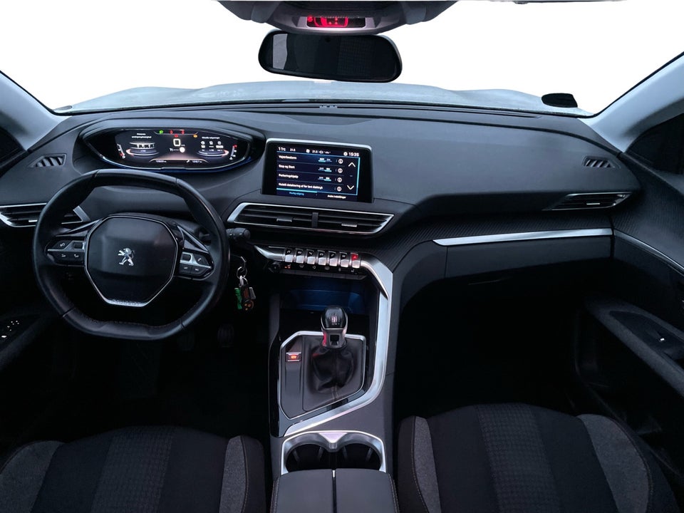 Peugeot 3008 1,2 e-THP 130 Active 5d