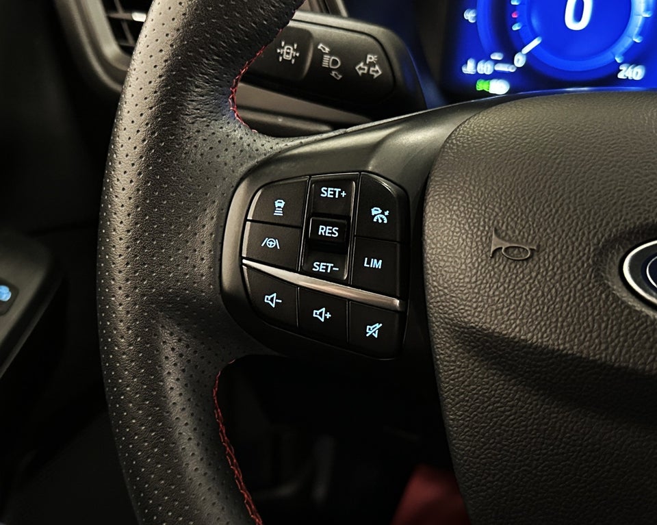 Ford Kuga 2,5 PHEV ST-Line X CVT 5d