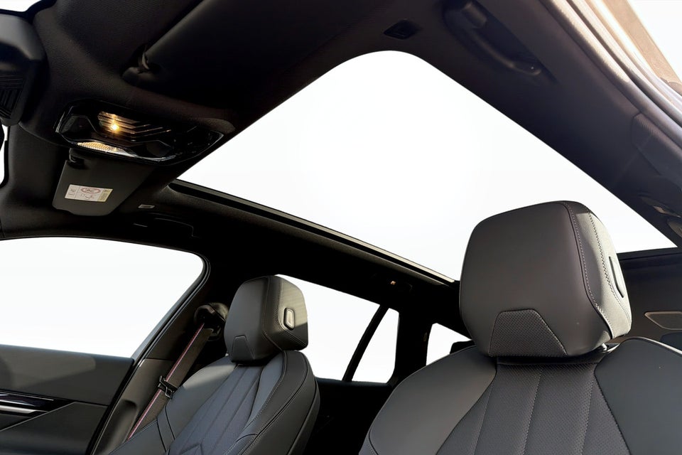 BMW i5 eDrive40 Touring Supercharged 5d