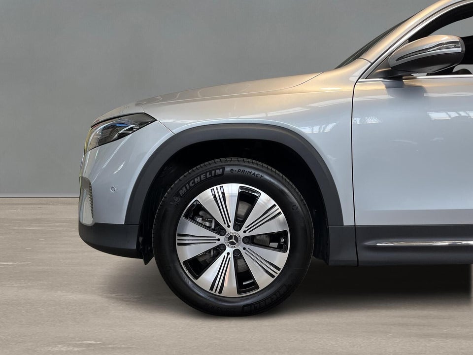 Mercedes EQB300 Progressive 4Matic 5d
