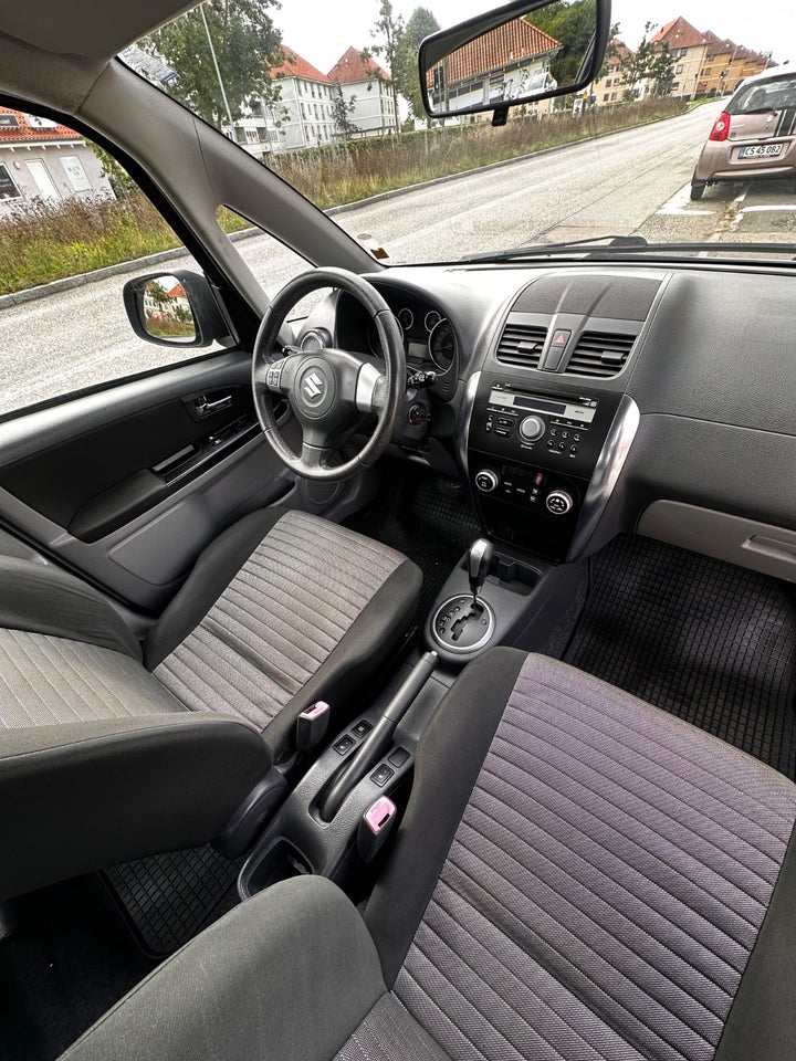 Suzuki SX4 1,6 CombiBack GLX aut. 5d