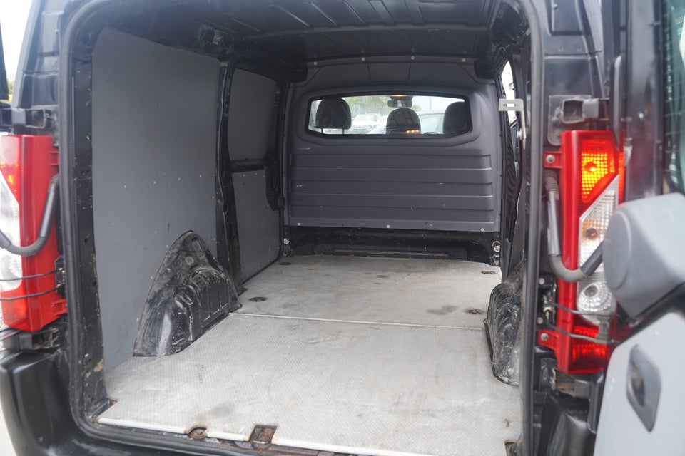 Toyota ProAce 2,0 D 163 T2 L2H1 aut. 5d