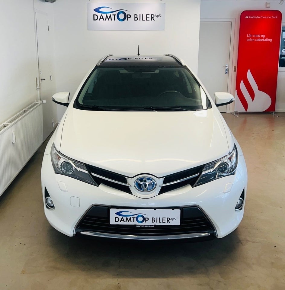 Toyota Auris 1,8 Hybrid H3 Touring Sports CVT 5d