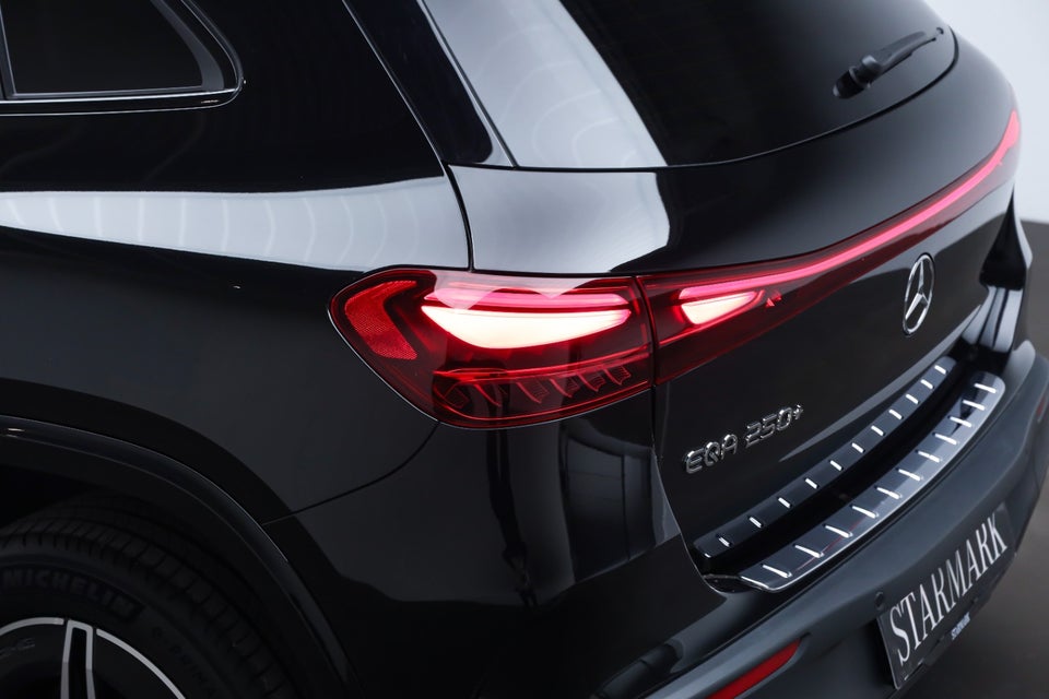 Mercedes EQA250+ AMG Advance Plus 5d