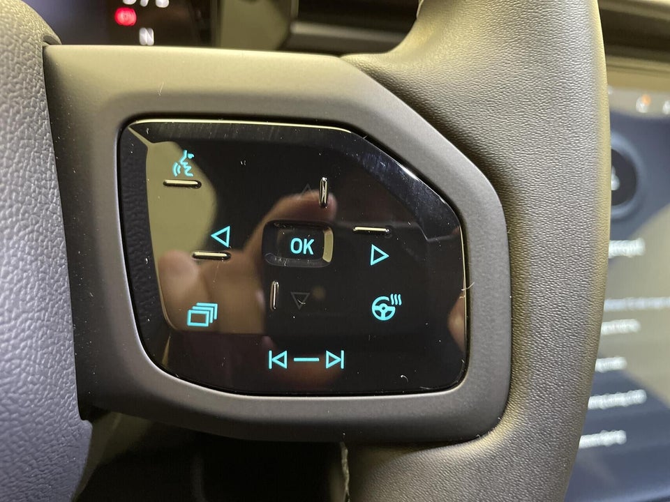 Ford Capri 82 Select Extended Range 5d