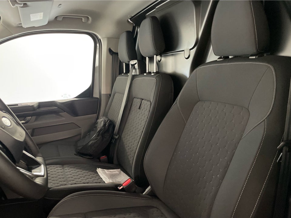 Ford E-Transit Custom 320 L1 71 Limited