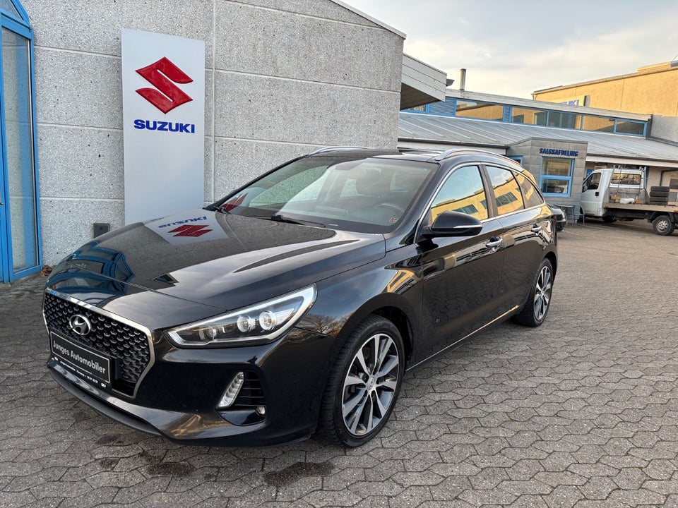 Hyundai i30 1,4 T-GDi Premium stc. DCT 5d