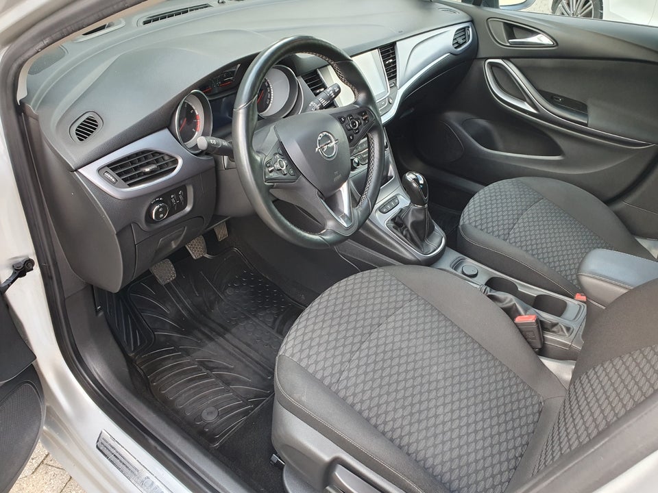 Opel Astra 1,0 T 105 Enjoy Sports Tourer 5d