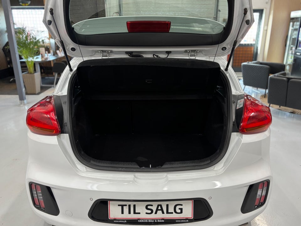 Kia Ceed 1,6 CRDi 136 GT-Line Limited 5d