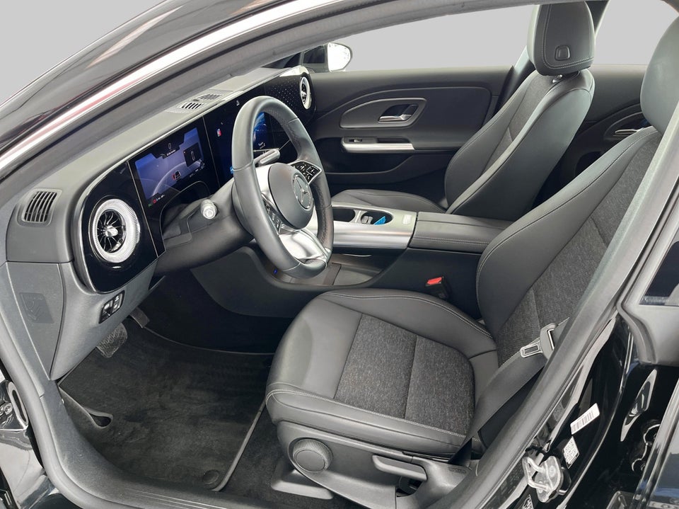 Mercedes CLA250+ electric 4d
