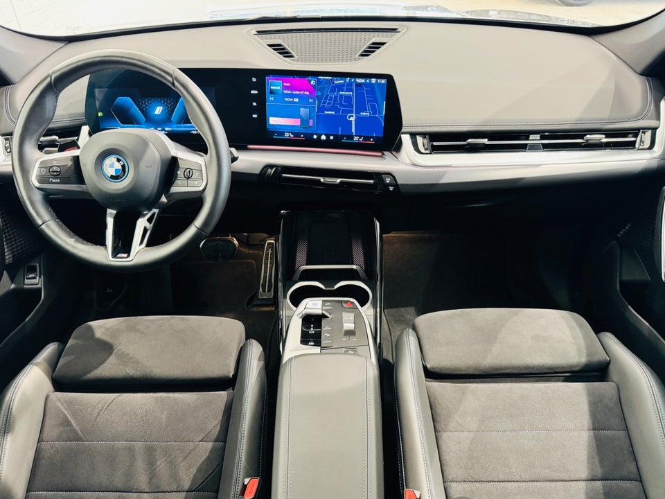 BMW iX1 eDrive20 M-Sport 5d