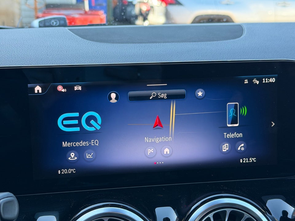Mercedes EQA300 Progressive 4Matic 5d