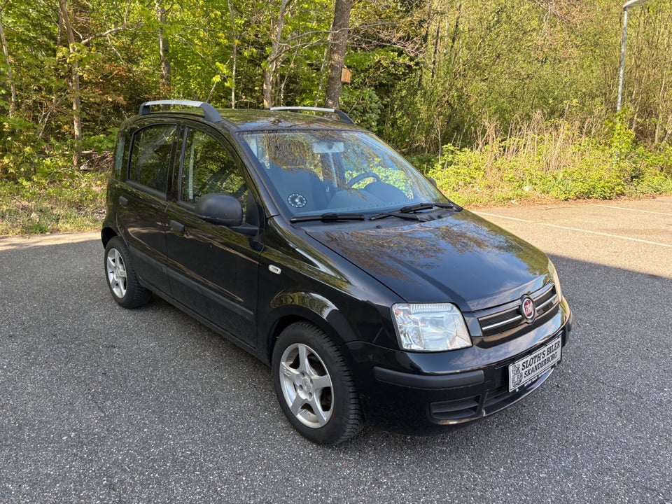 Fiat Panda 1,2 69 Dynamic 5d