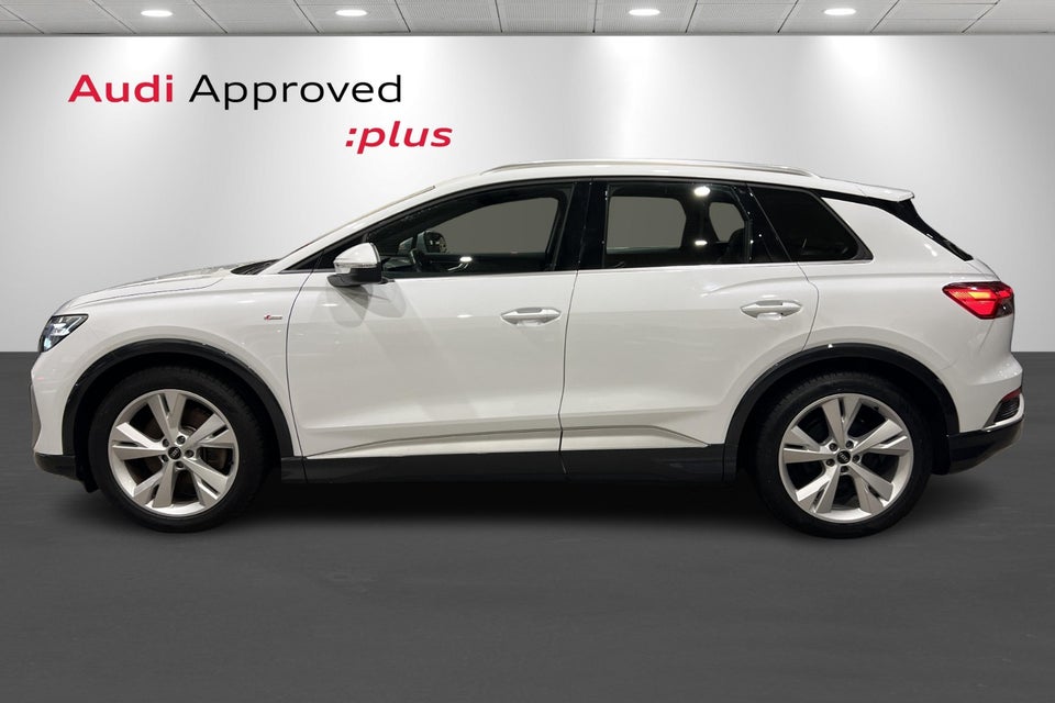 Audi Q4 e-tron 40 S-line 5d
