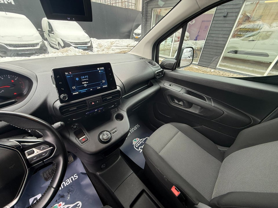 Peugeot Partner 1,5 BlueHDi 130 L2V2 Ultimate EAT8 Van