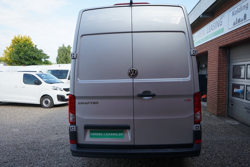 VW Crafter 35 2,0 TDi 177 Kassevogn L4H3
