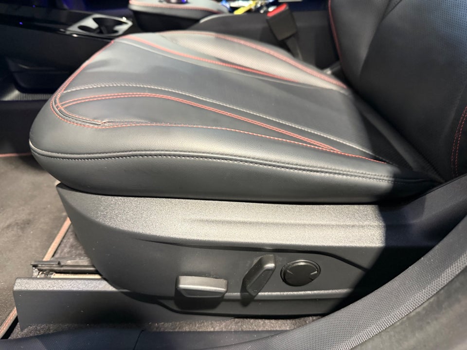 Ford Mustang Mach-E 91 Premium Extended Range AWD 5d