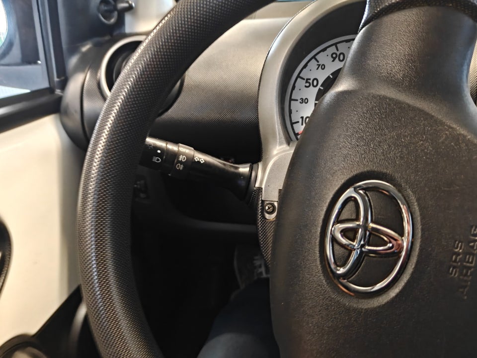 Toyota Aygo 1,0 VVT-i T2 5d