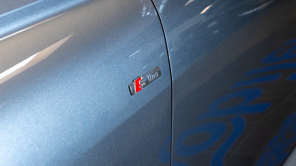 Audi Q4 e-tron 45 S-line 5d