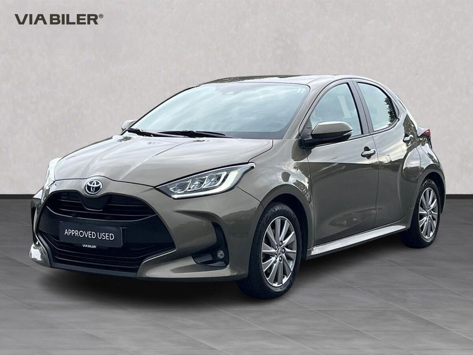 Toyota Yaris 1,5 Hybrid Active Tech e-CVT 5d