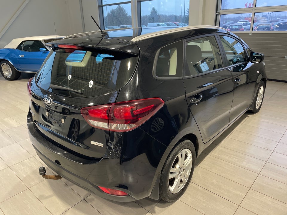 Kia Carens 1,7 CRDi 115 Attraction 7prs 5d