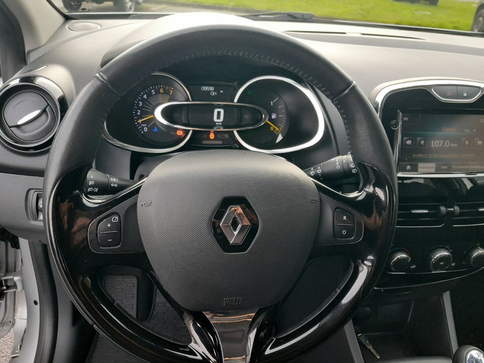 Renault Clio IV 0,9 TCe 90 Expression 5d