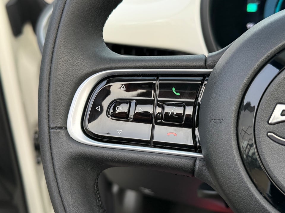 Fiat 500e 42 Icon Cabrio 2d