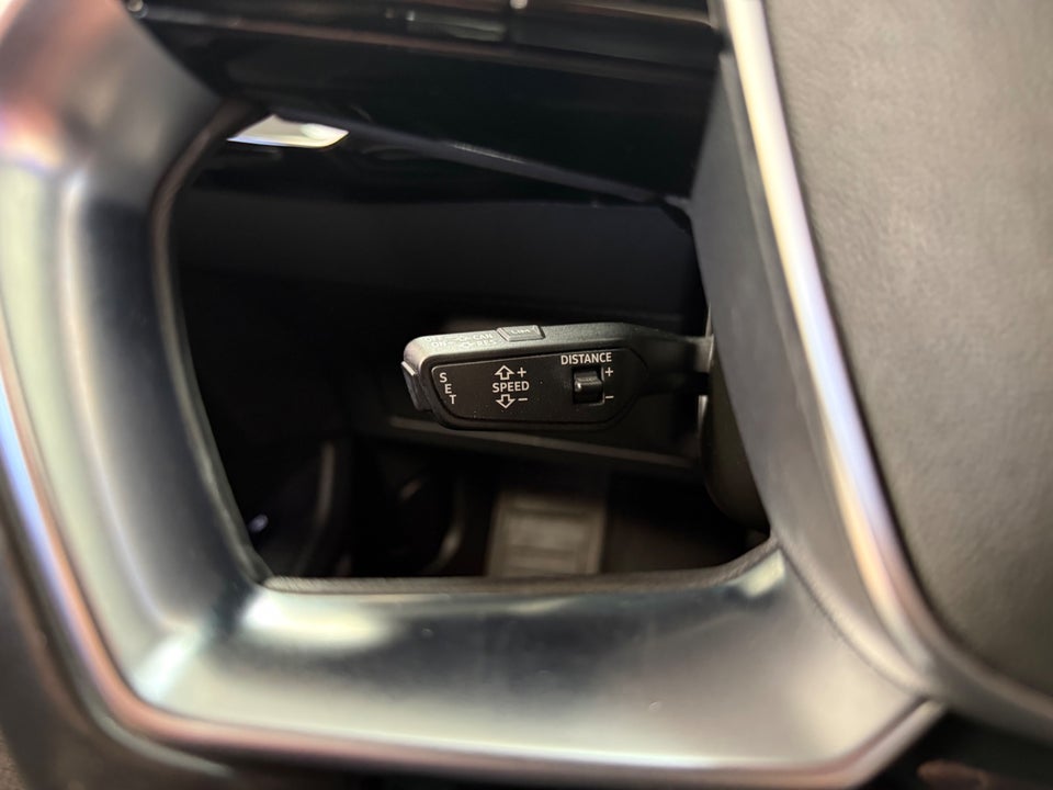 Audi e-tron 55 S-line quattro 5d
