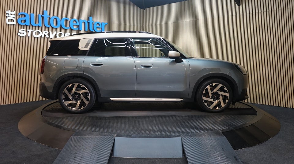 MINI Countryman SE Favoured Trim XL ALL4 5d