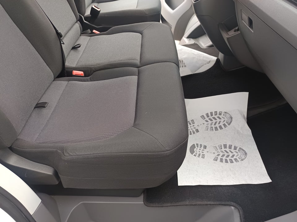 VW Crafter 30 2,0 TDi 102 Kassevogn L3H2