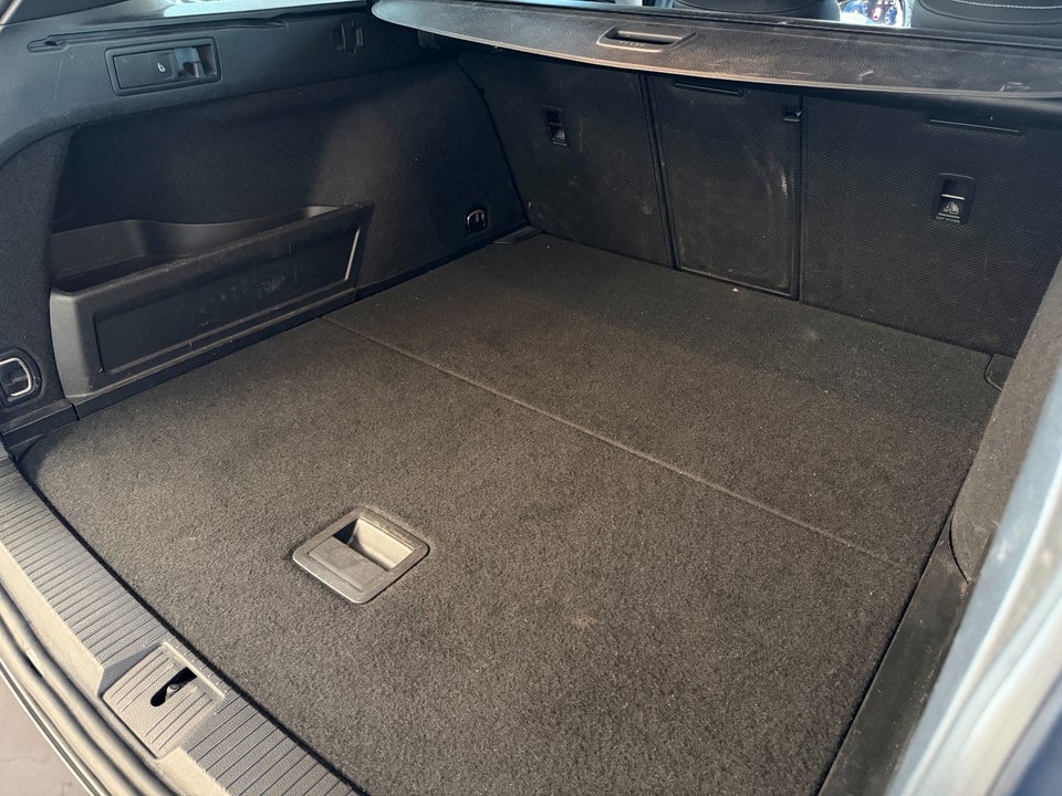 VW Passat 1,4 GTE DSG 4d