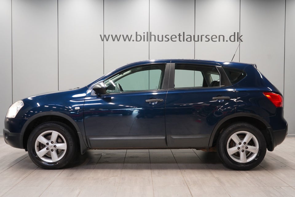 Nissan Qashqai 1,6 Acenta 5d