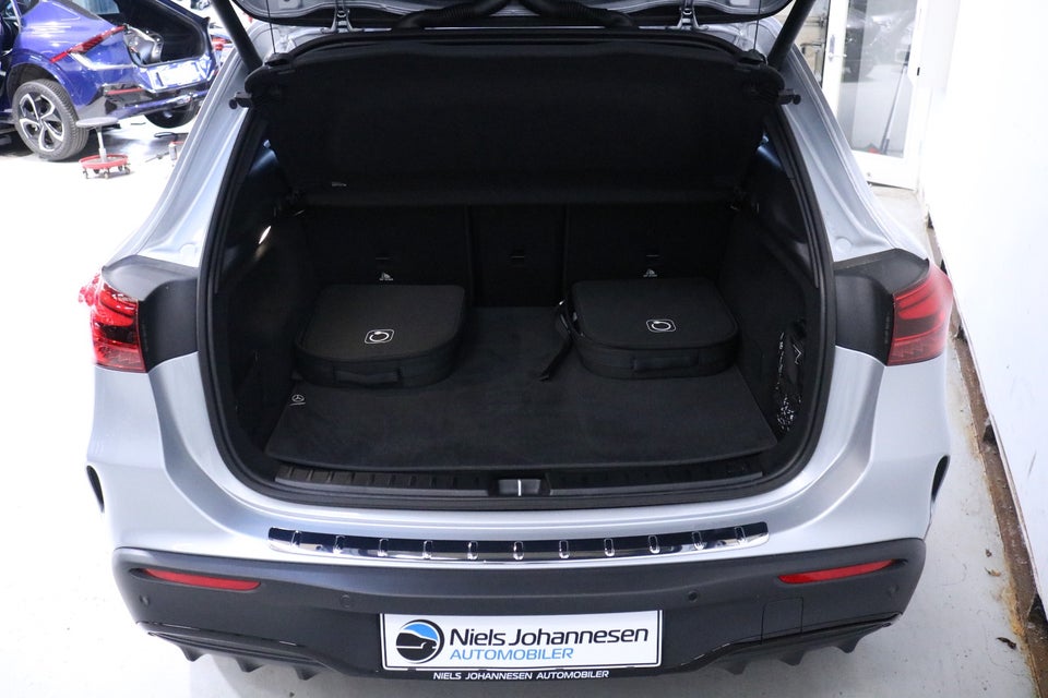 Mercedes EQA250+ AMG Advance Plus 5d