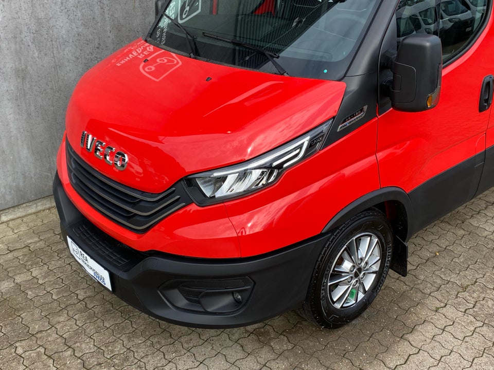 Iveco Daily 3,0 35S18 12m³ Van AG8