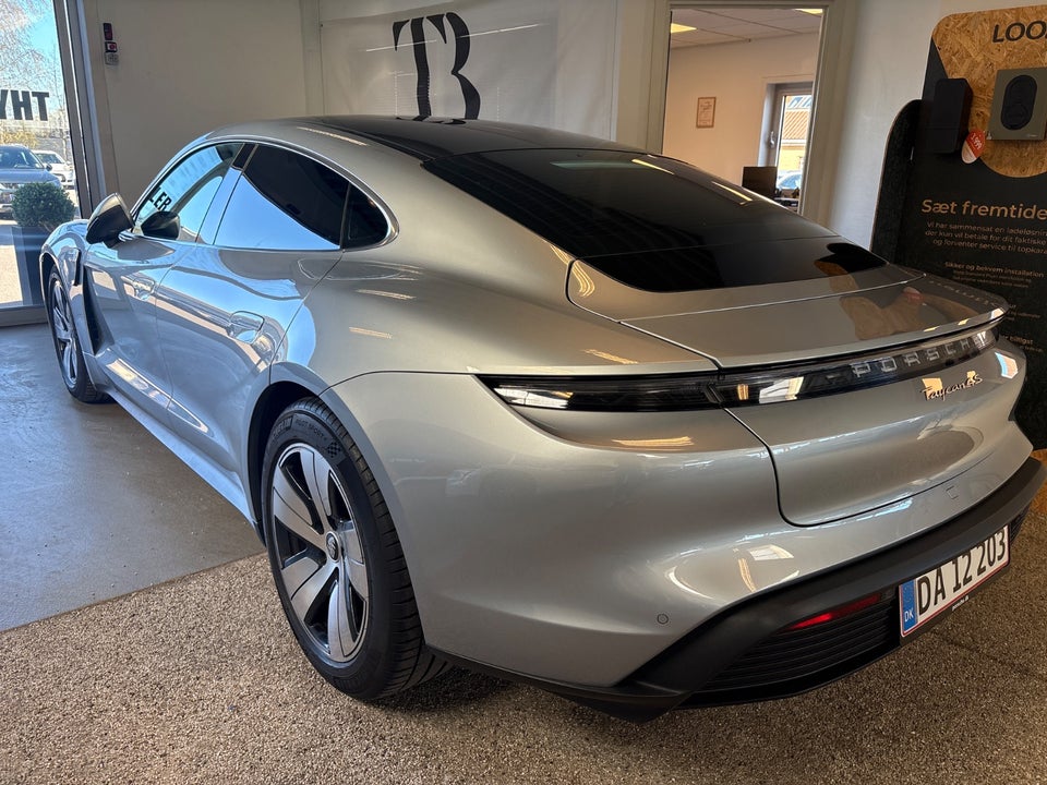 Porsche Taycan 4S Performance+ 4d