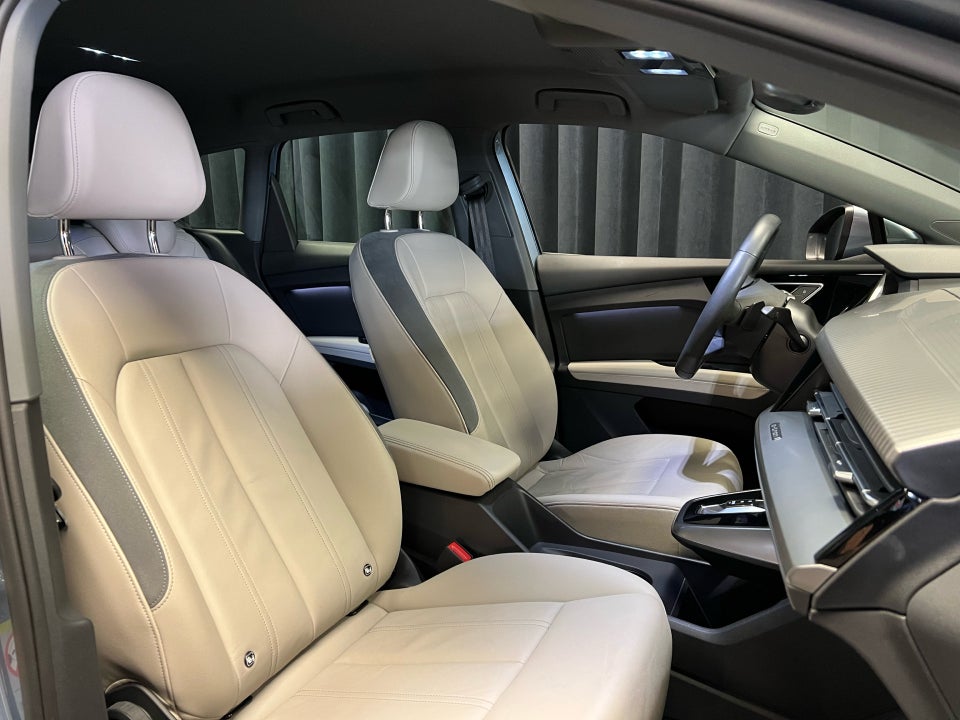 Audi Q4 e-tron 40  5d