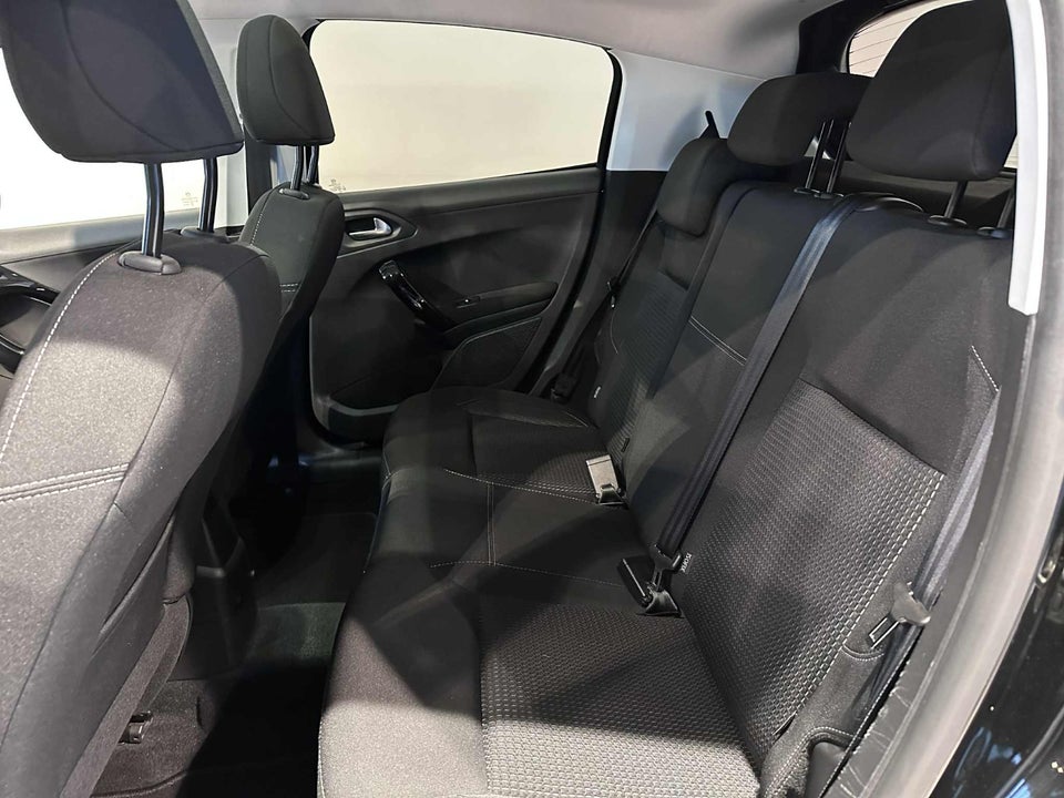 Peugeot 208 1,6 BlueHDi 100 Allure Sky 5d