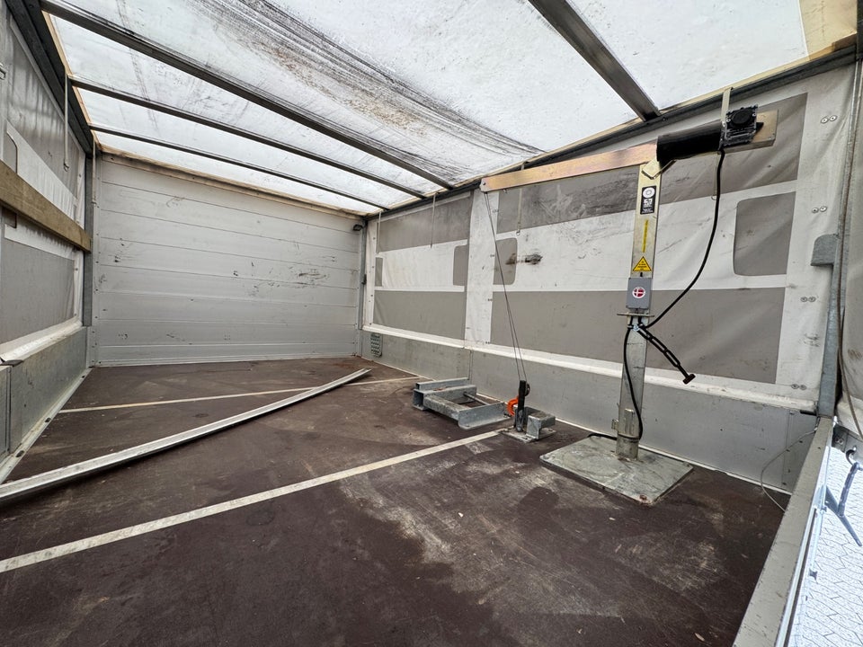 Mercedes Sprinter 317 2,0 CDi A3 Chassis aut. RWD 2d