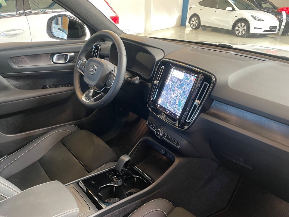 Volvo XC40 P6 ReCharge Core 5d
