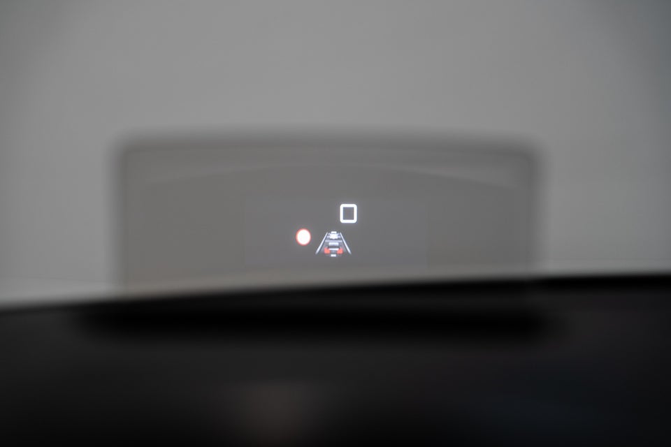 Citroën ë-C4 X 50 Shine Pack 4d