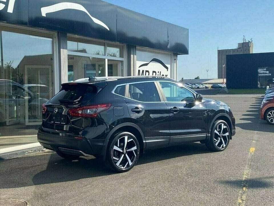 Nissan Qashqai 1,2 Dig-T 115 Tekna 5d