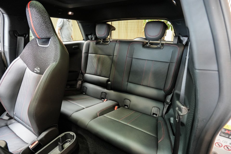 MINI Cooper SE JCW Trim M 3d